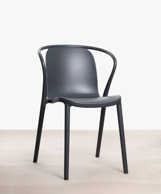 chaise gigi noir