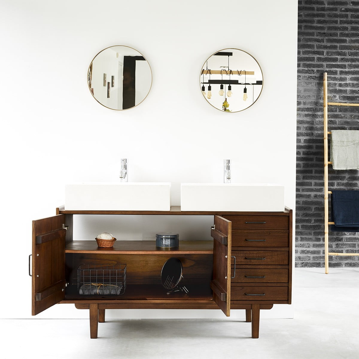 meuble-de-salle-de-bain-en-mindi-massif-135-cm-tiroirs-vintage (1) meuble vasque vintage ouvert